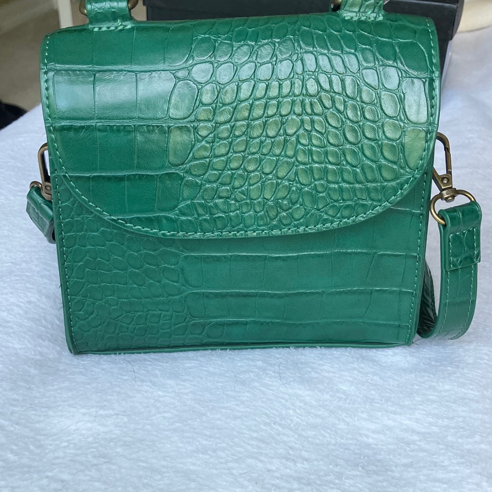 Emerald Croc-Embossed Crossbody Bag